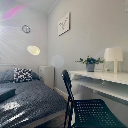 August Room Γκντανσκ Εξωτερικό φωτογραφία