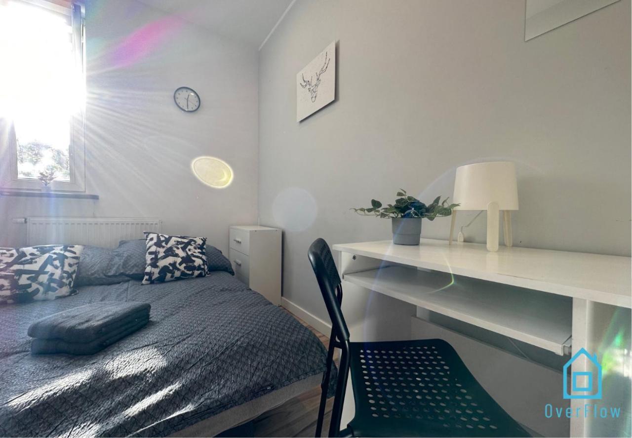 August Room Γκντανσκ Εξωτερικό φωτογραφία